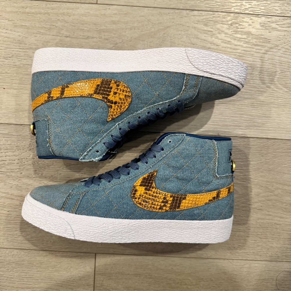 Supreme Nike SB Zoom Blazer Denim Blue Mid Shoes Sneakers Men Unisex Sz. 7